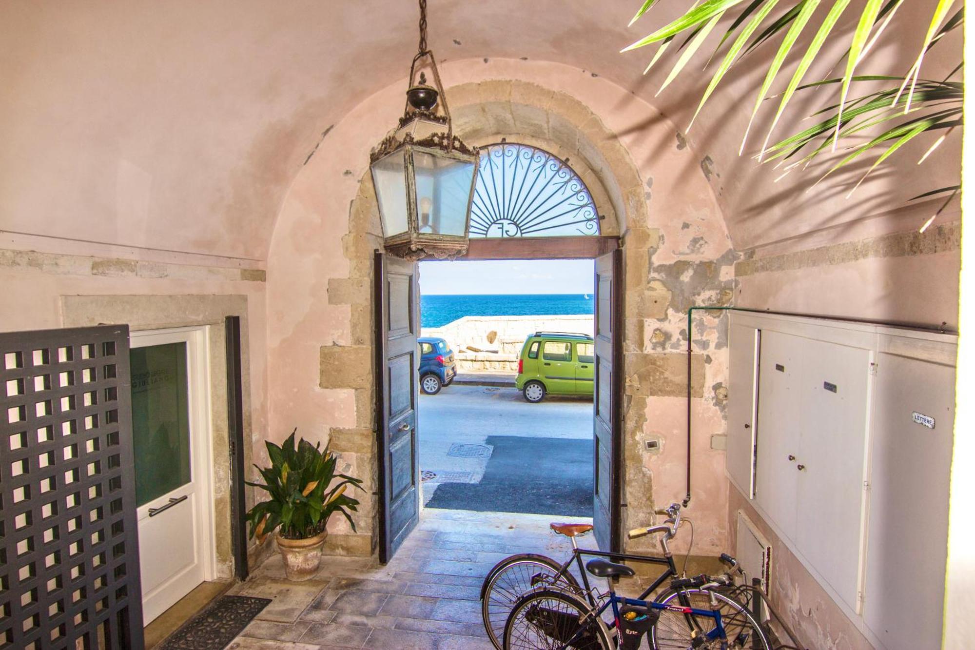 Casa Alice Levante - Ortigia Villa Szirakúza Kültér fotó